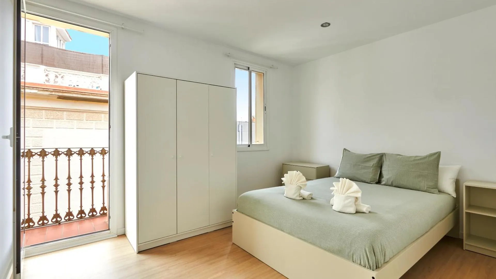 Ma Bright Apartment Next To Parc De Montjuic برشلونة