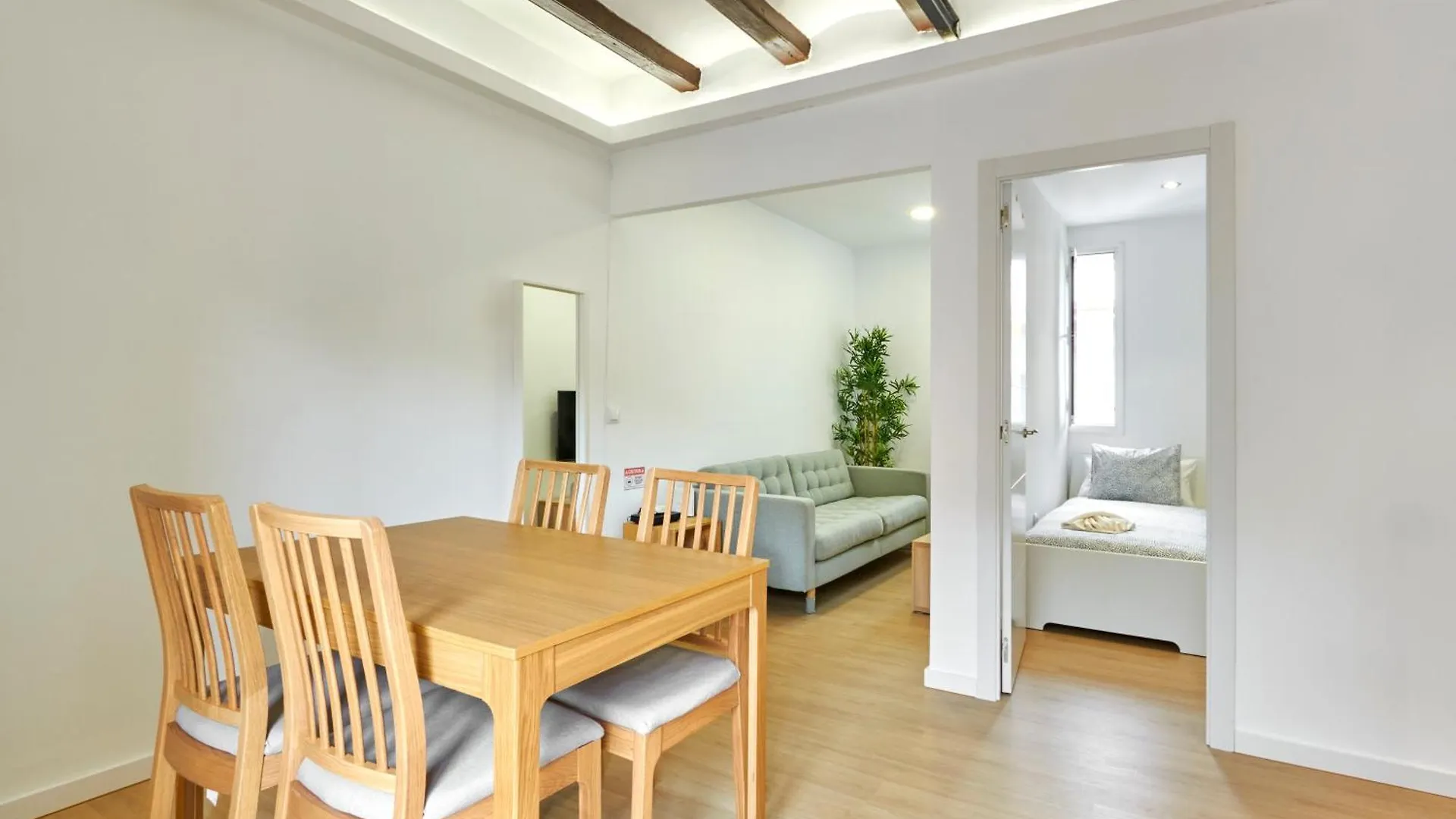 Ma Bright Apartment Next To Parc De Montjuic برشلونة